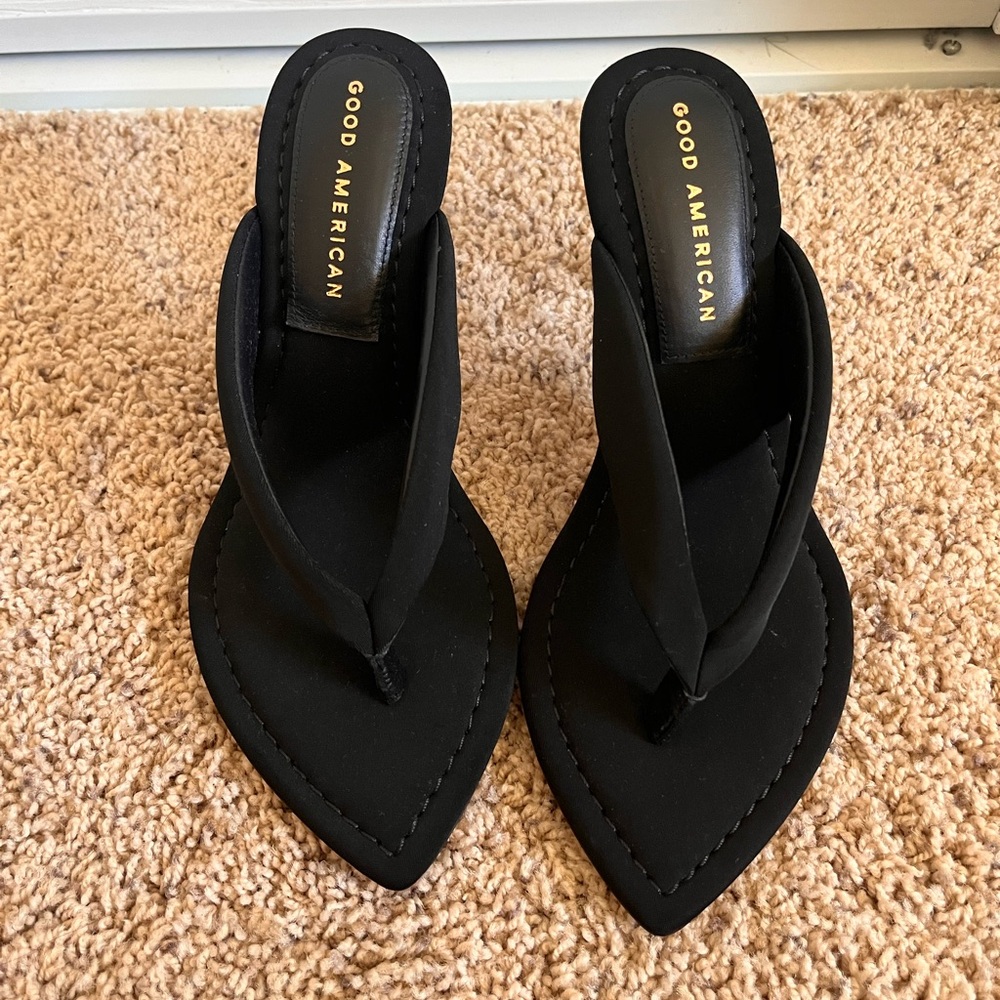 Good American Clear Wedge Heel Sandal